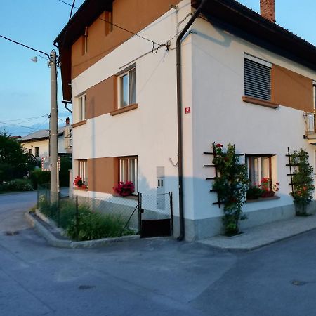 Sobe Sabec Bed & Breakfast Postojna Eksteriør bilde