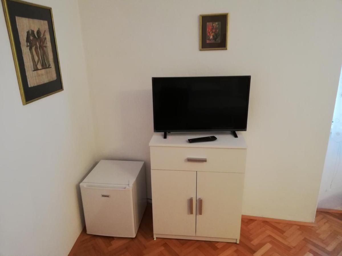 Sobe Sabec Bed & Breakfast Postojna Eksteriør bilde