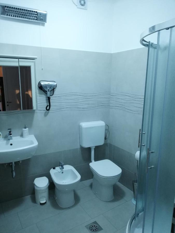 Sobe Sabec Bed & Breakfast Postojna Eksteriør bilde